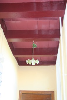 plafond en wand na schilderen